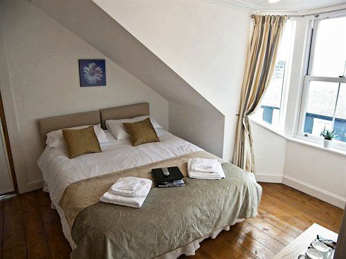 Guest house Bythesea